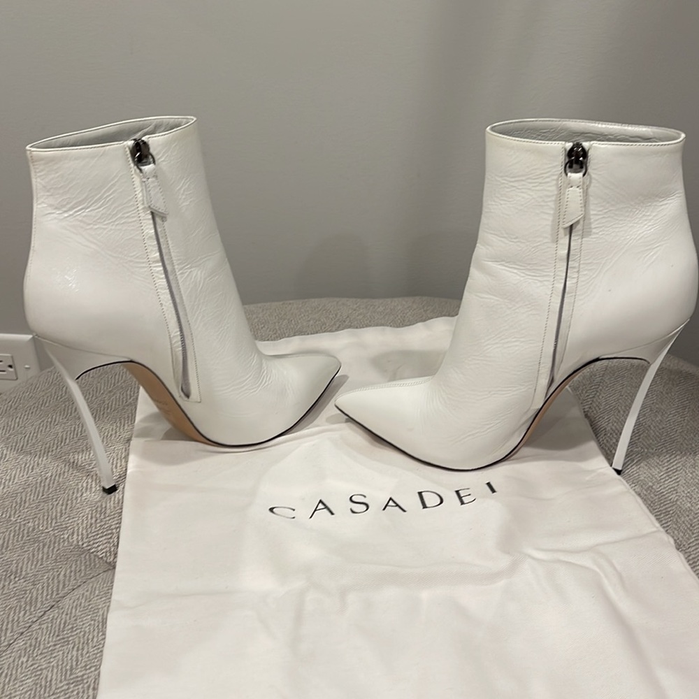 Casadei White Blade stiletto boots size 37 1/2 - Picture 4 of 9